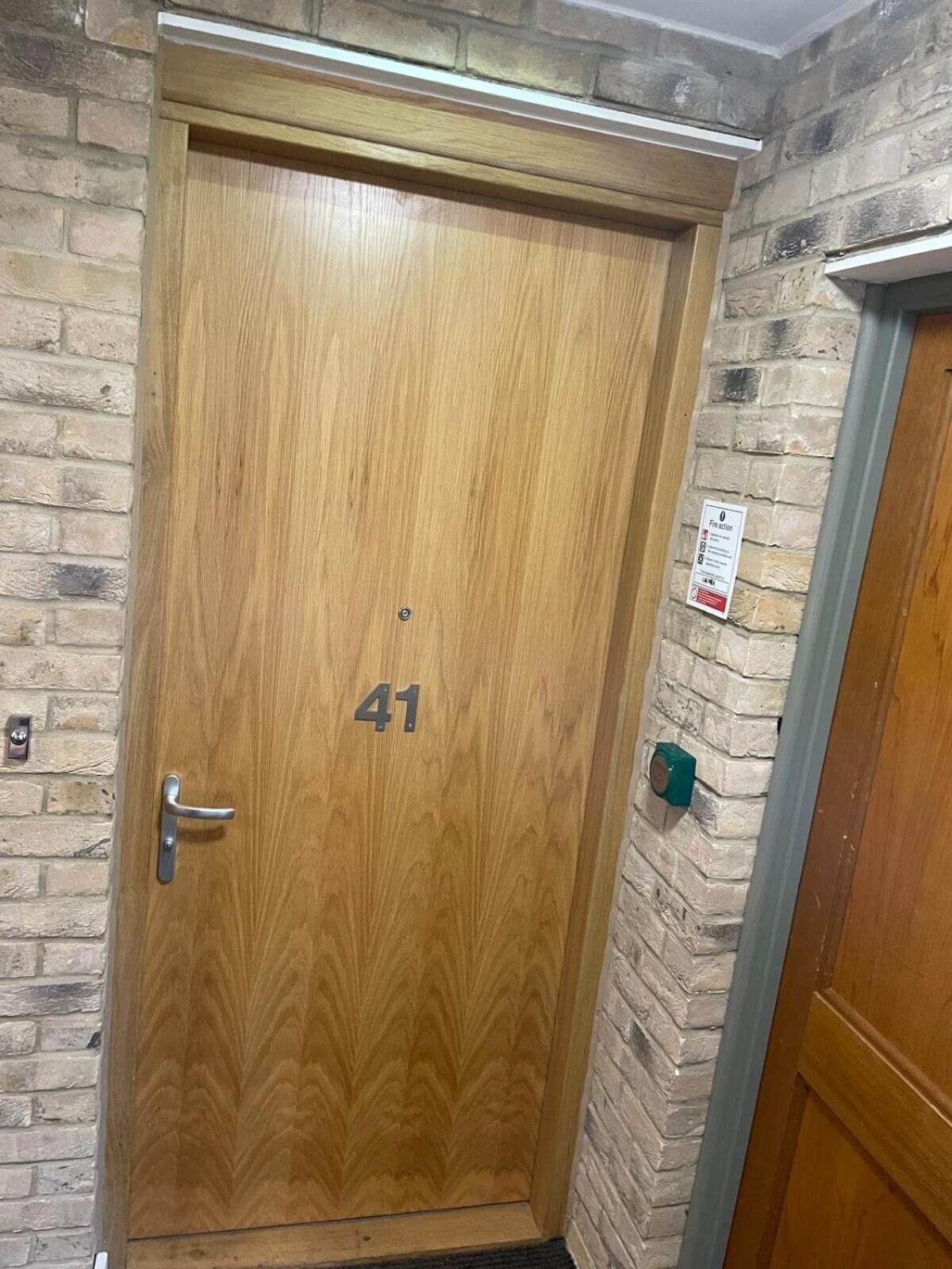 Superior Cambridge 2 Bed Apartment Inc King Bed Trumpington Bagian luar foto